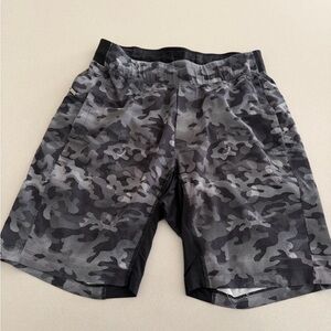 Lululemon Athletica Black and Gray Camo Athletic Shorts